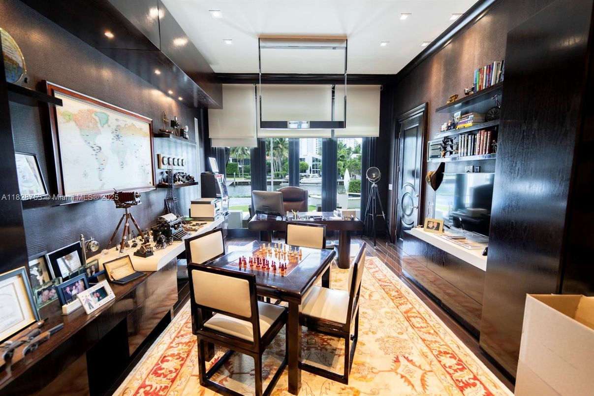 Home Office, Interior, Pendant Lights, Recessed Lighting, Wood Texture Flooring