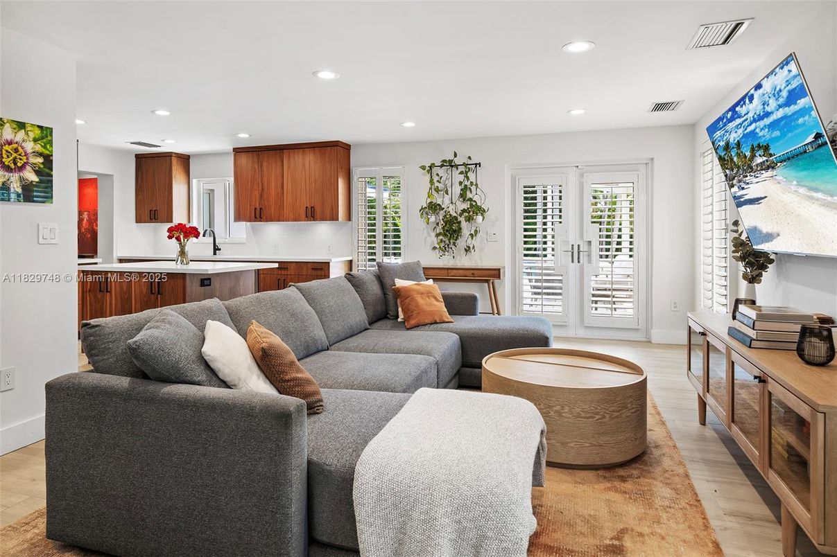 Interior, Kitchen, Living room, Recessed Lighting, Wood Texture Flooring