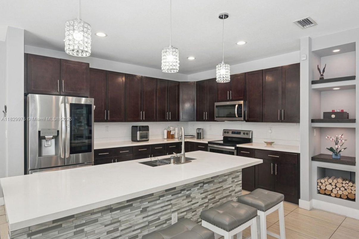 Interior, Kitchen, Pendant Lights, Recessed Lighting, Stainless Steel Appliances