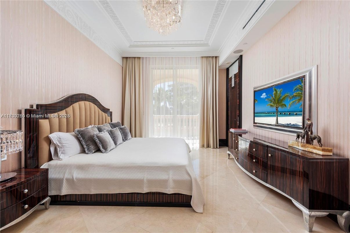 Bedroom, Chandelier, Interior