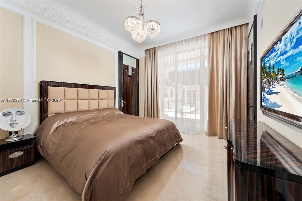 Bedroom, Chandelier, Interior