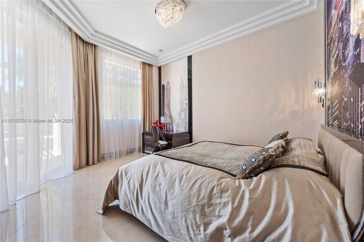 Bedroom, Chandelier, Interior