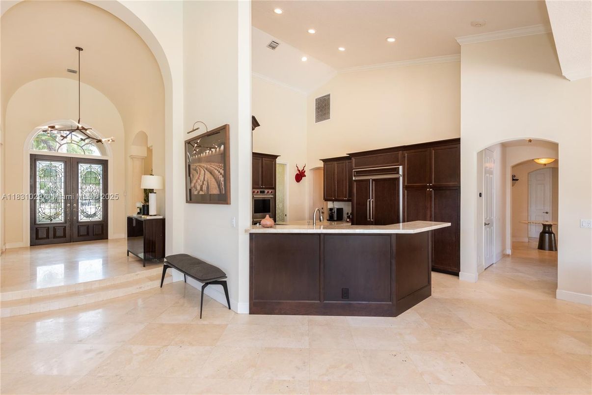 Interior, Kitchen, Pendant Lights, Recessed Lighting