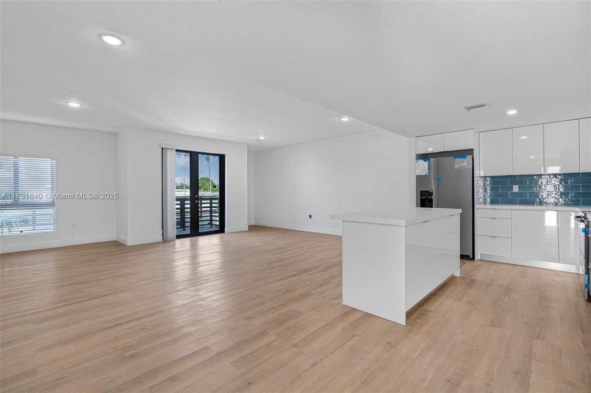Empty room, Interior, Kitchen, Recessed Lighting, Wood Texture Flooring