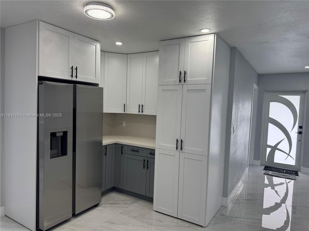 Interior, Kitchen, Marble, Recessed Lighting