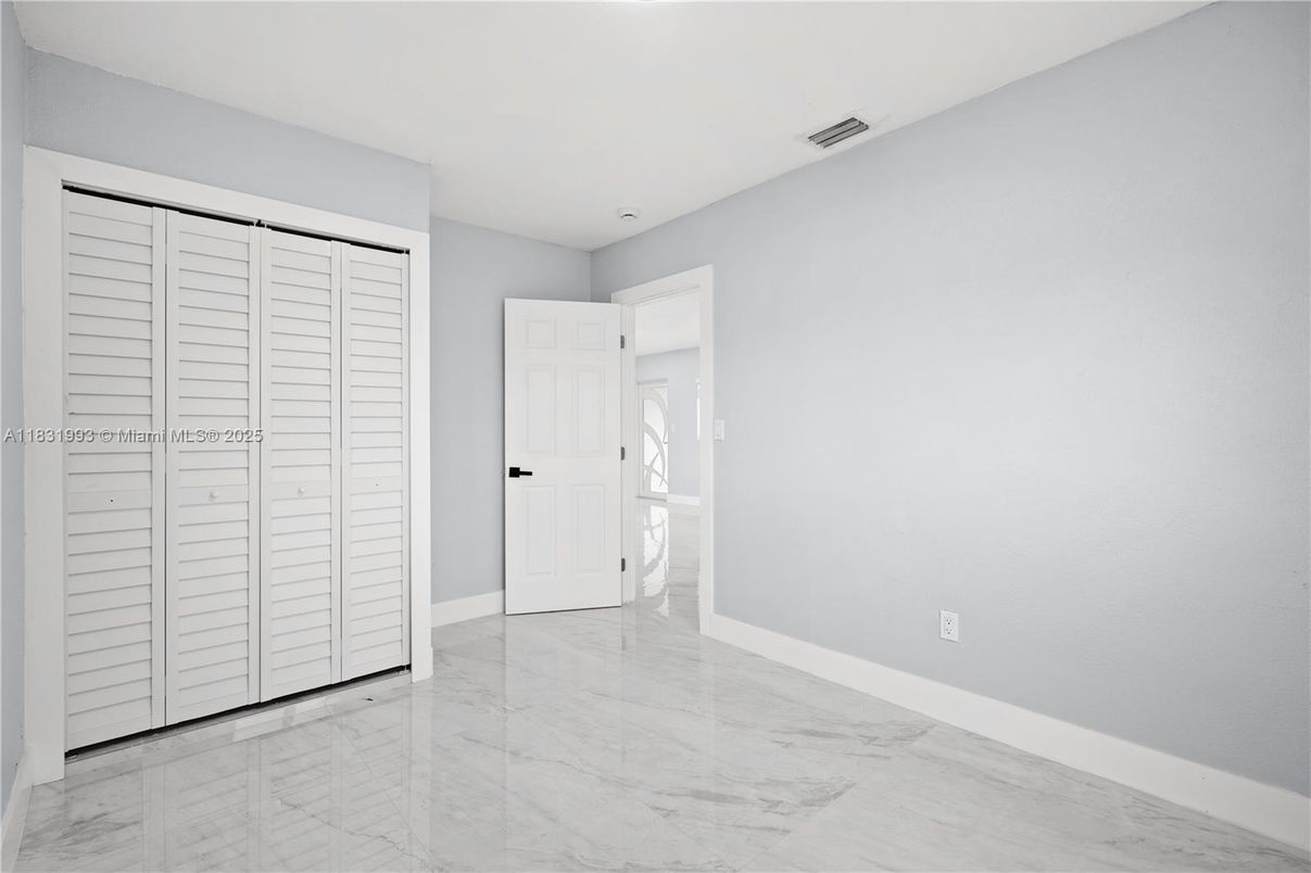Empty room, Interior, Marble