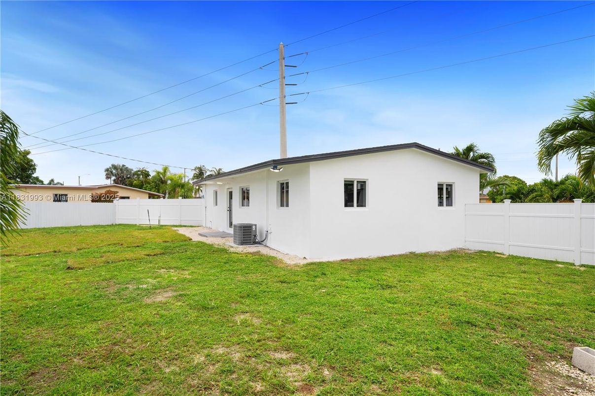 Backyard, Exterior