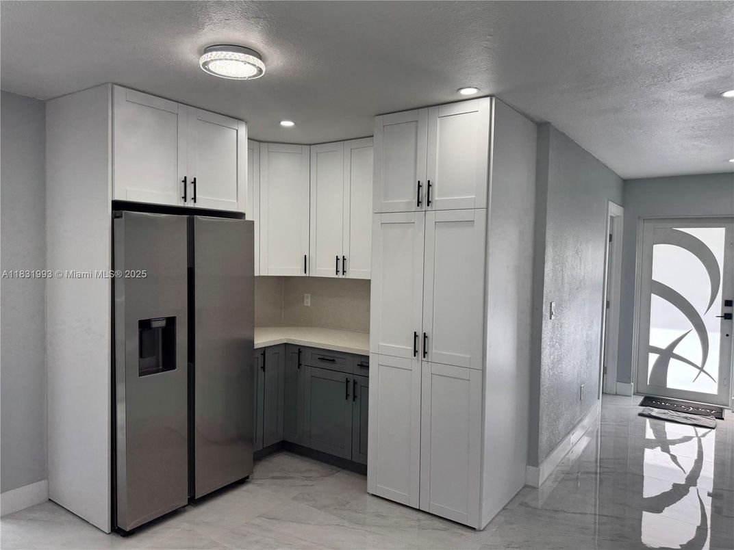 Interior, Kitchen, Recessed Lighting