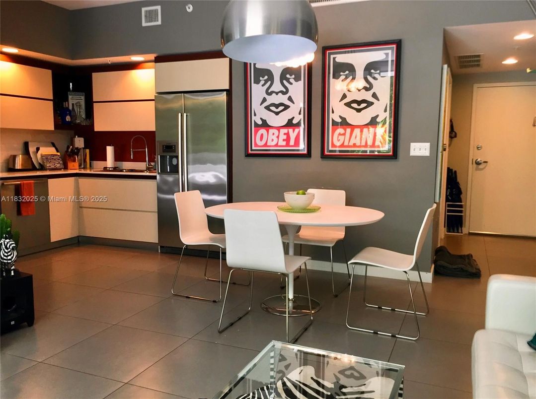 Dining room, Interior, Kitchen, Recessed Lighting, Stainless Steel Appliances
