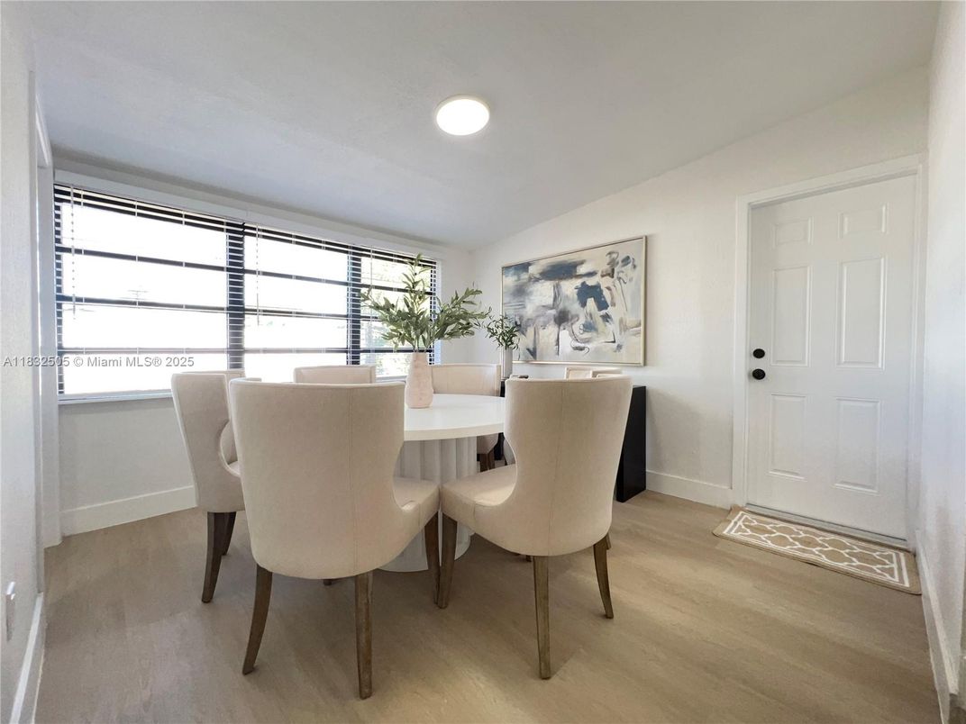 Dining room, Interior, Recessed Lighting, Wood Texture Flooring