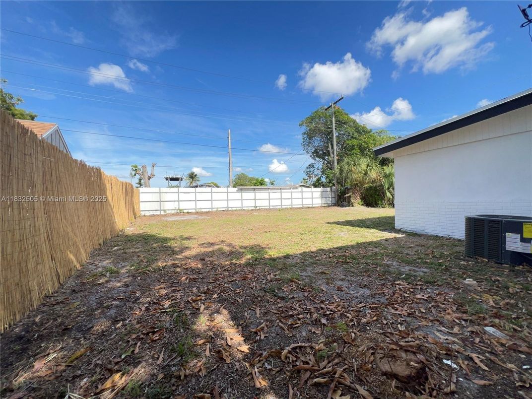 Backyard, Exterior