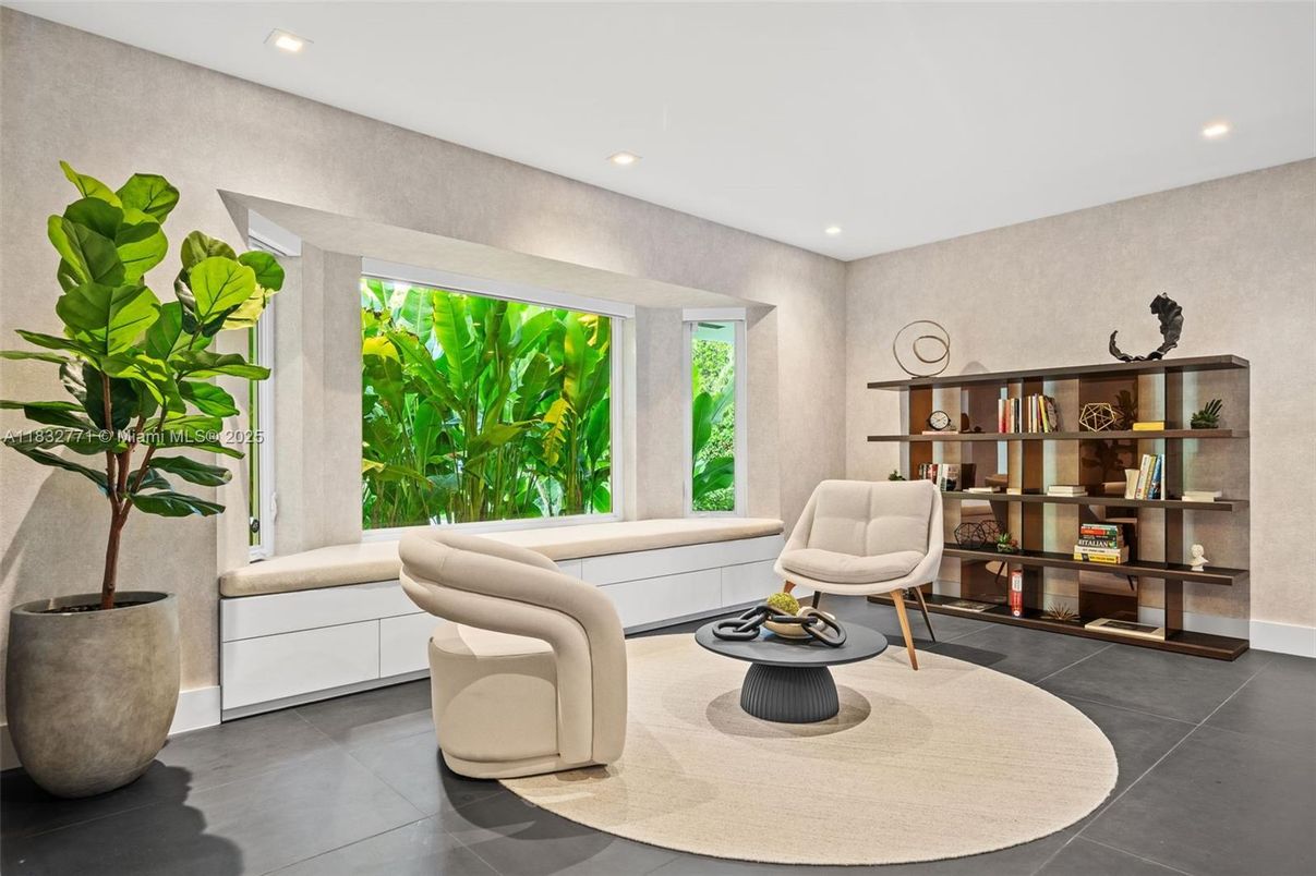 Interior, Recessed Lighting