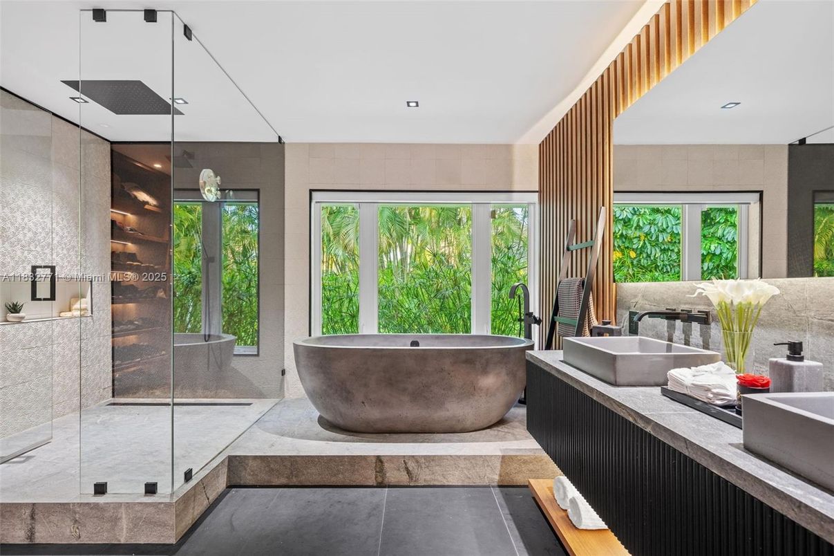 Bathroom, Dual Sink Vanities, Free Standing Baths, Glass Shower, Interior, Recessed Lighting