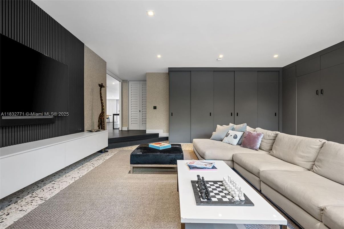 Interior, Living room, Recessed Lighting