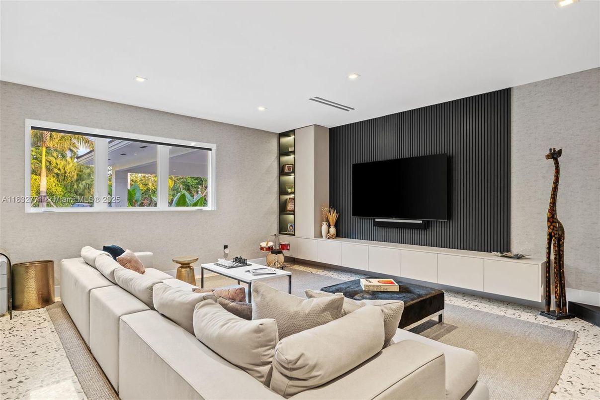 Interior, Living room, Recessed Lighting