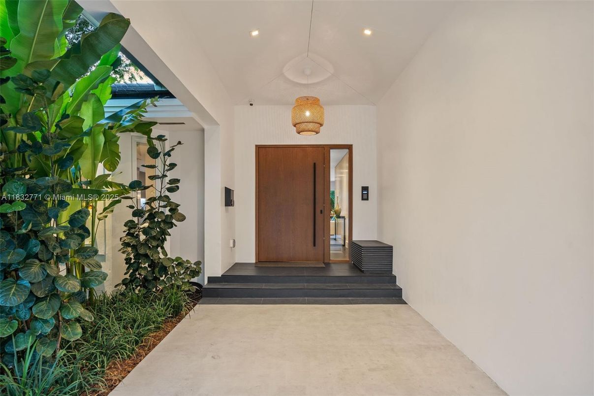 Interior, Pendant Lights, Recessed Lighting