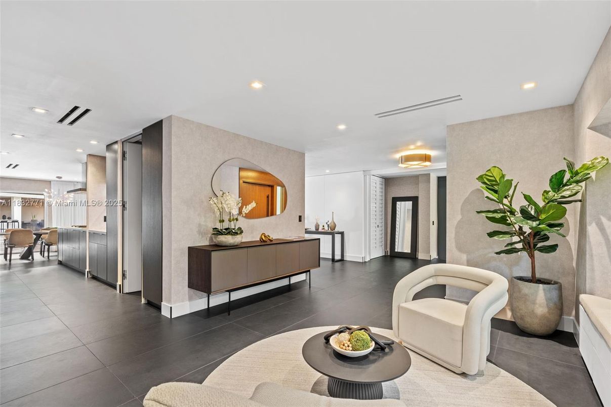 Interior, Recessed Lighting