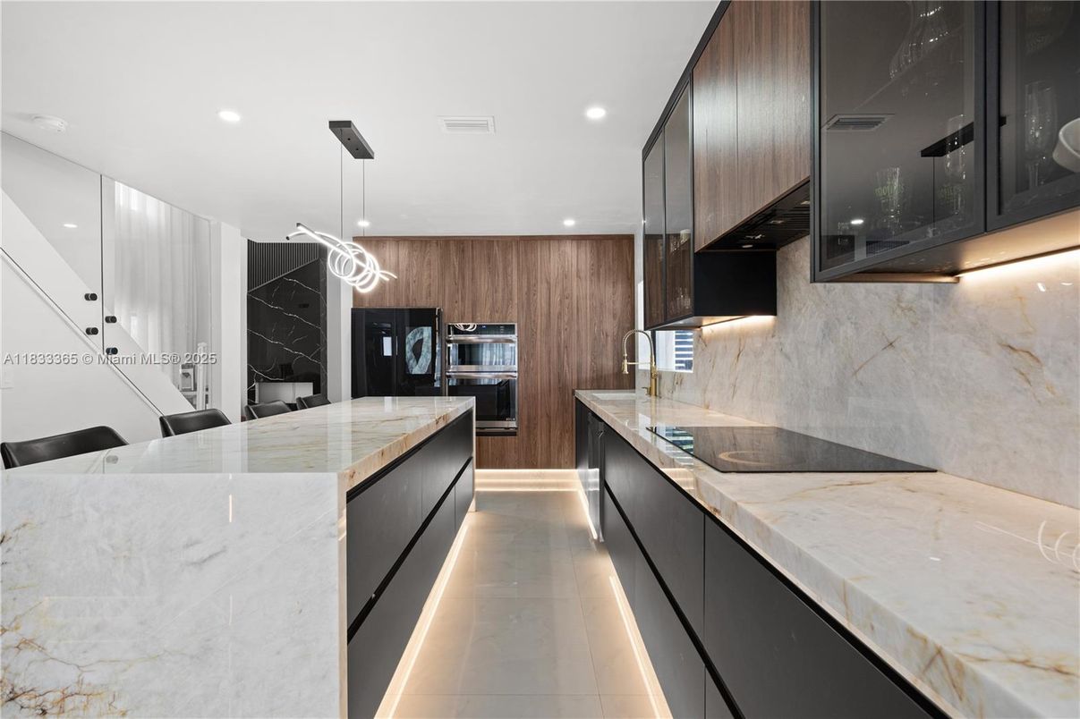 Interior, Kitchen, Marble Walls, Pendant Lights, Recessed Lighting