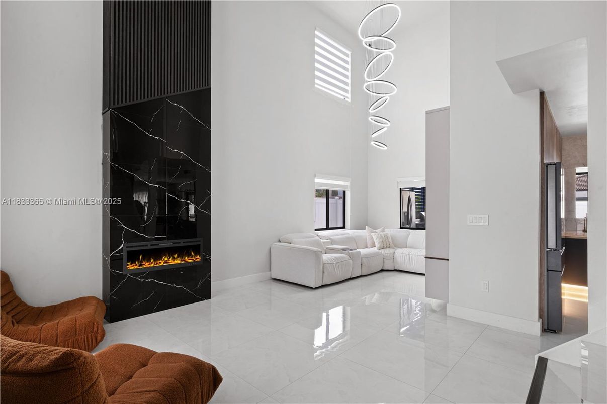 Fireplace, Interior, Living room