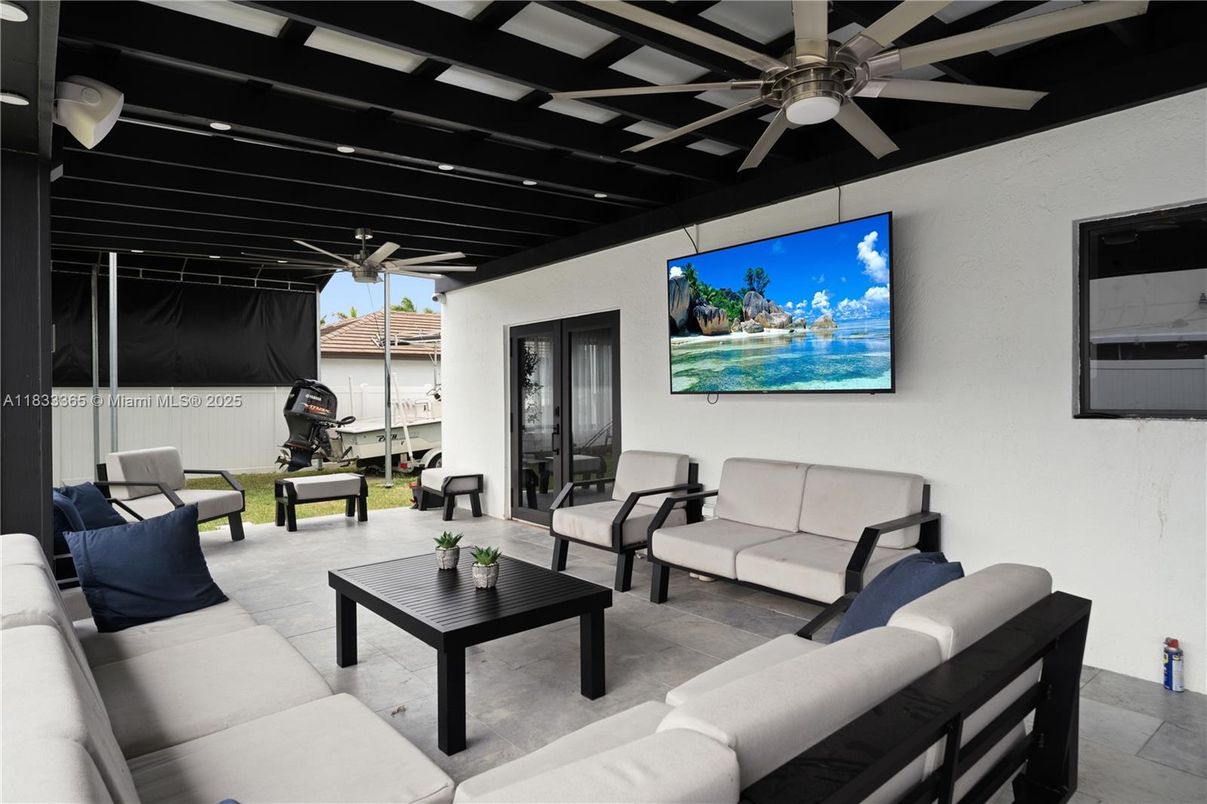 Interior, Living room