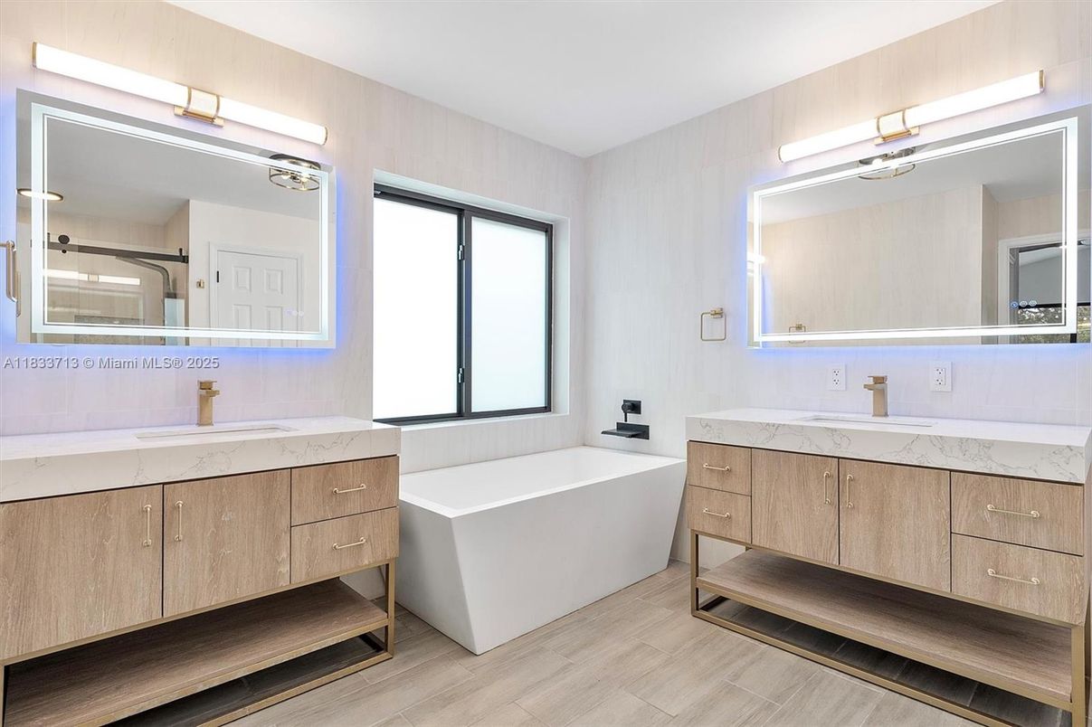 Bathroom, Dual Sink Vanities, Free Standing Baths, Interior, Wood Texture Flooring