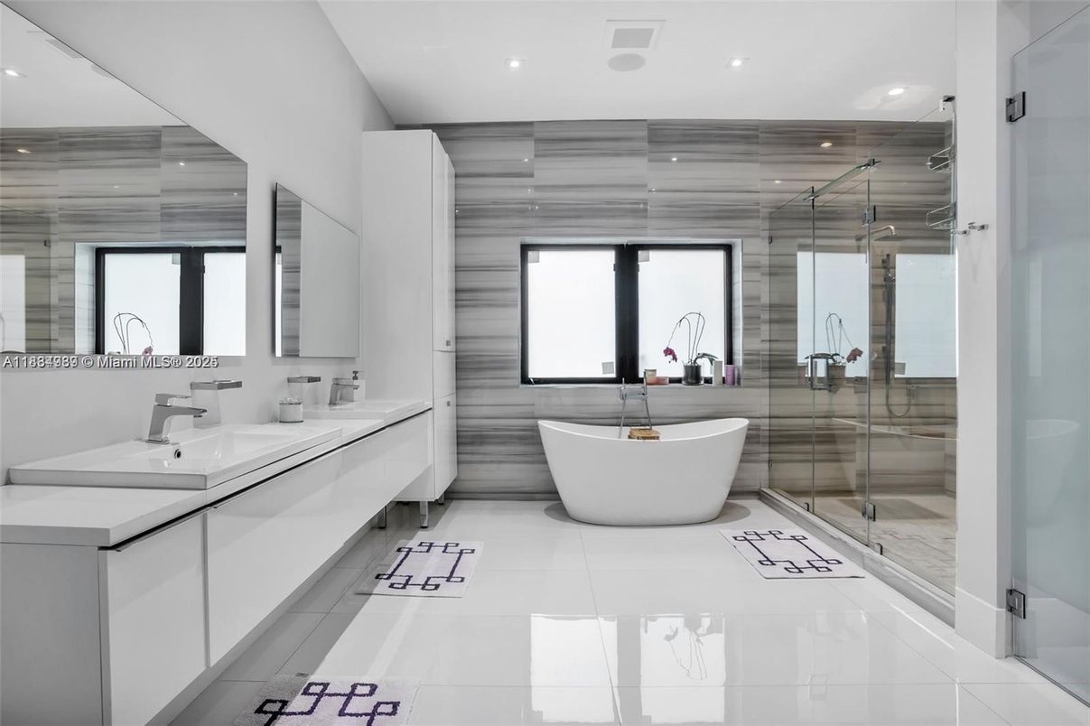 Bathroom, Dual Sink Vanities, Free Standing Baths, Glass Shower, Interior, Recessed Lighting