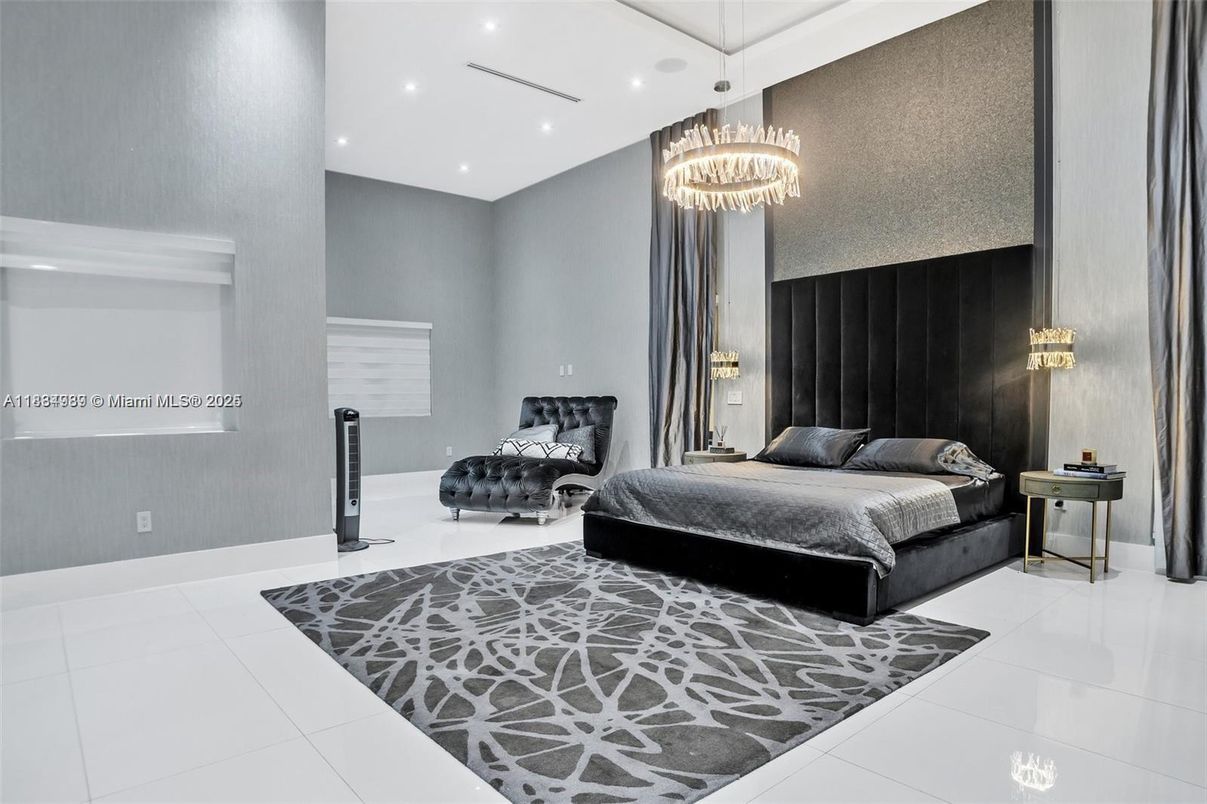 Bedroom, Chandelier, Interior, Recessed Lighting