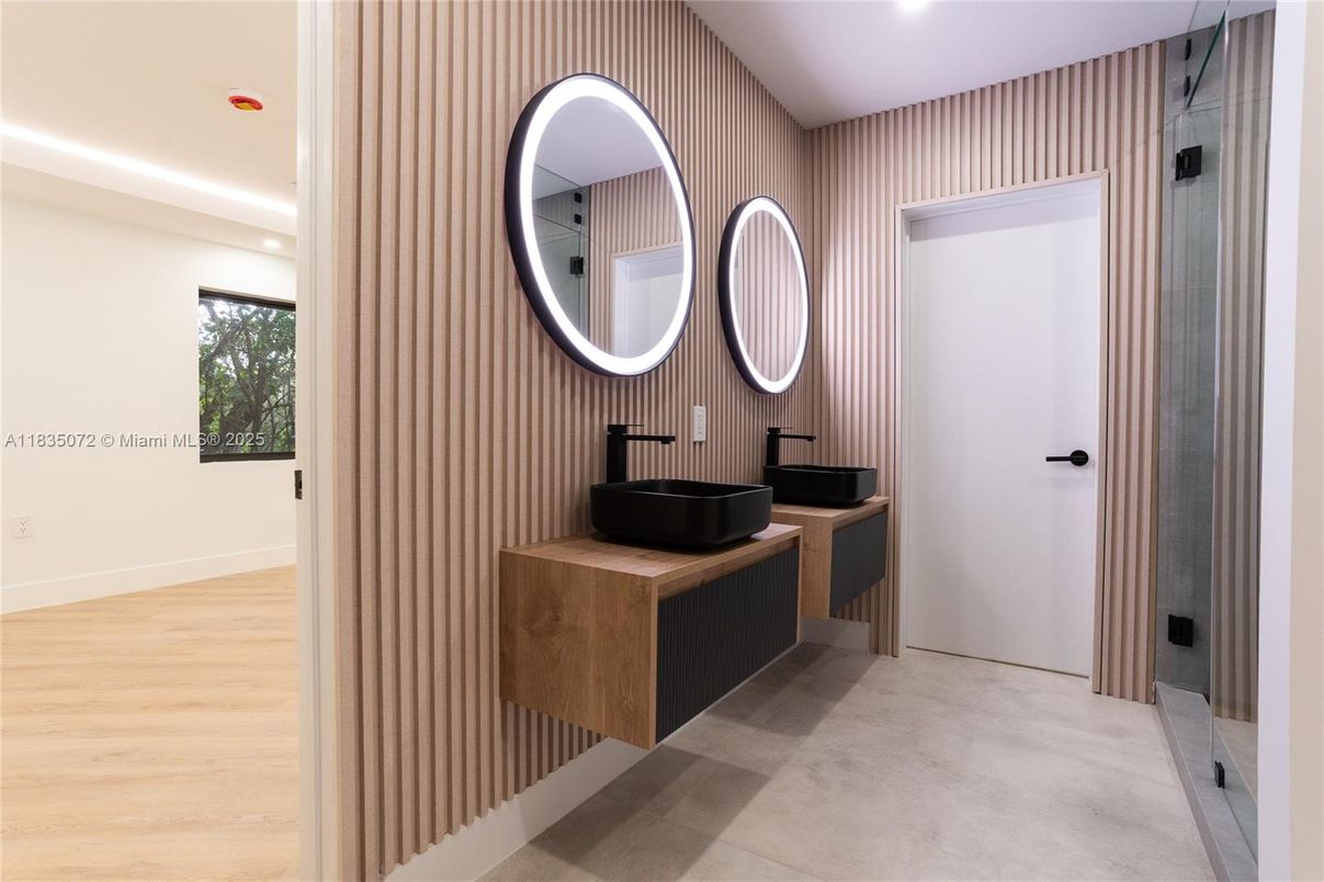 Bathroom, Dual Sink Vanities, Interior, Recessed Lighting, Wood Texture Flooring
