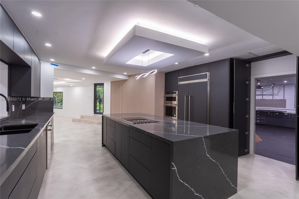 Interior, Kitchen, Recessed Lighting