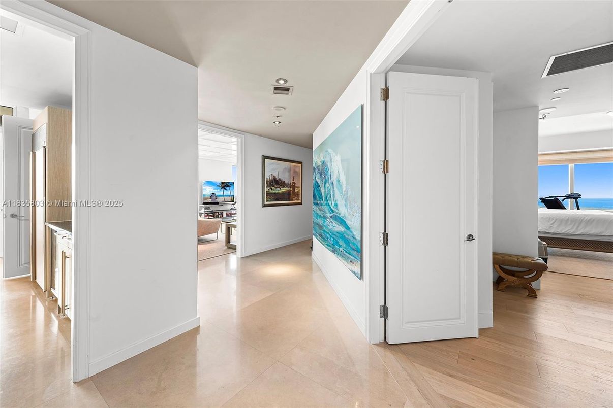 Interior, Recessed Lighting, Water