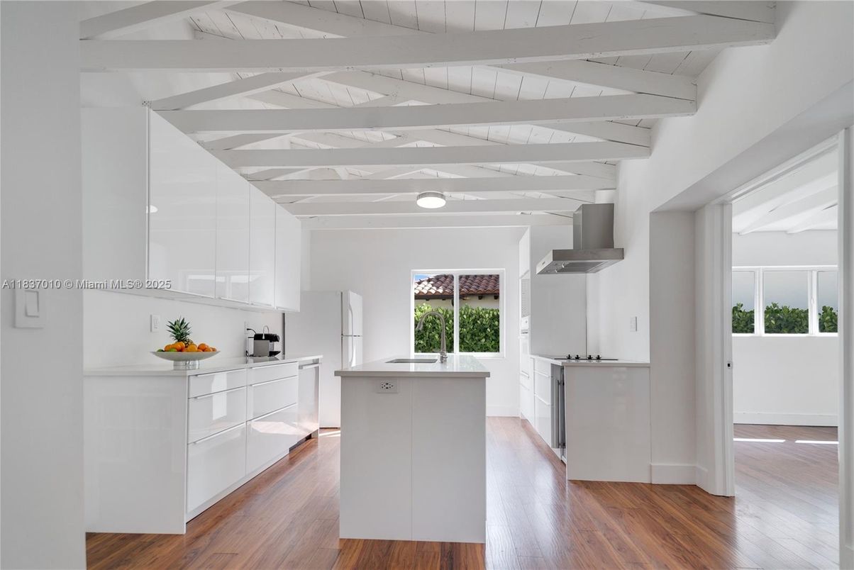 Interior, Kitchen, Wood Texture Flooring