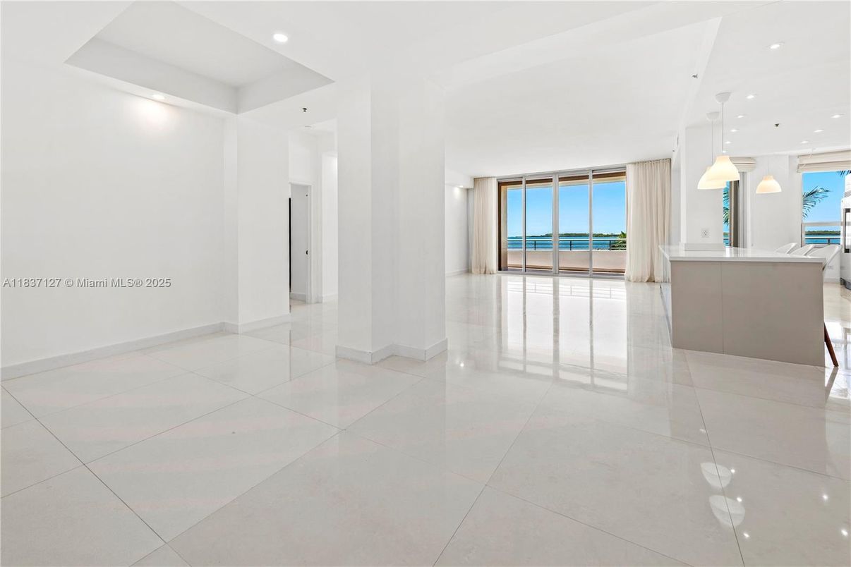 Empty room, Interior, Kitchen, Pendant Lights, Recessed Lighting, Water