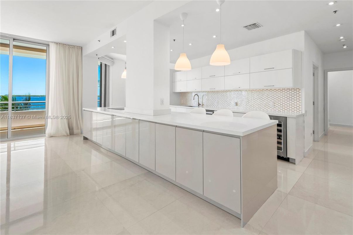 Interior, Kitchen, Pendant Lights, Recessed Lighting, Water