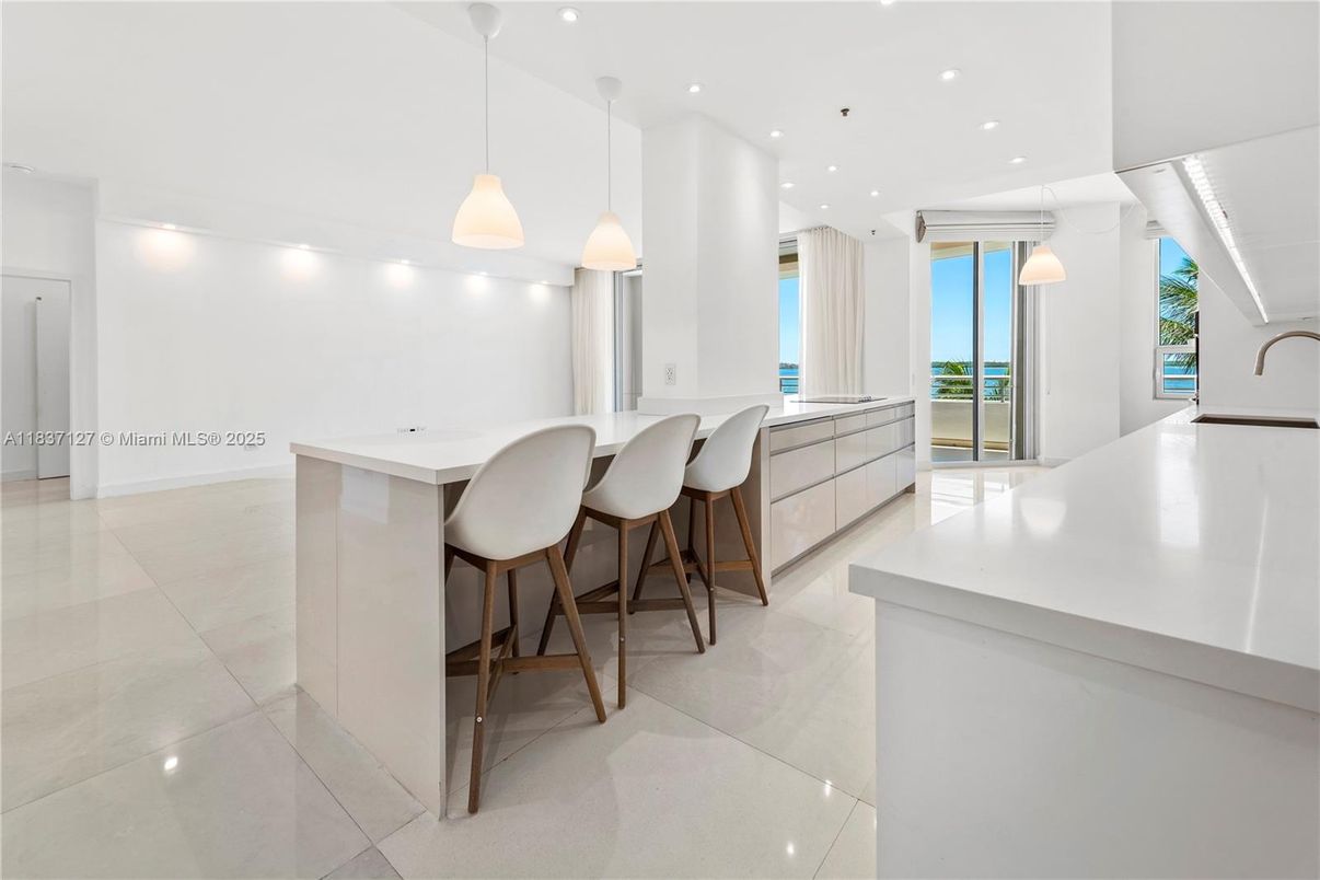 Interior, Kitchen, Pendant Lights, Recessed Lighting, Water