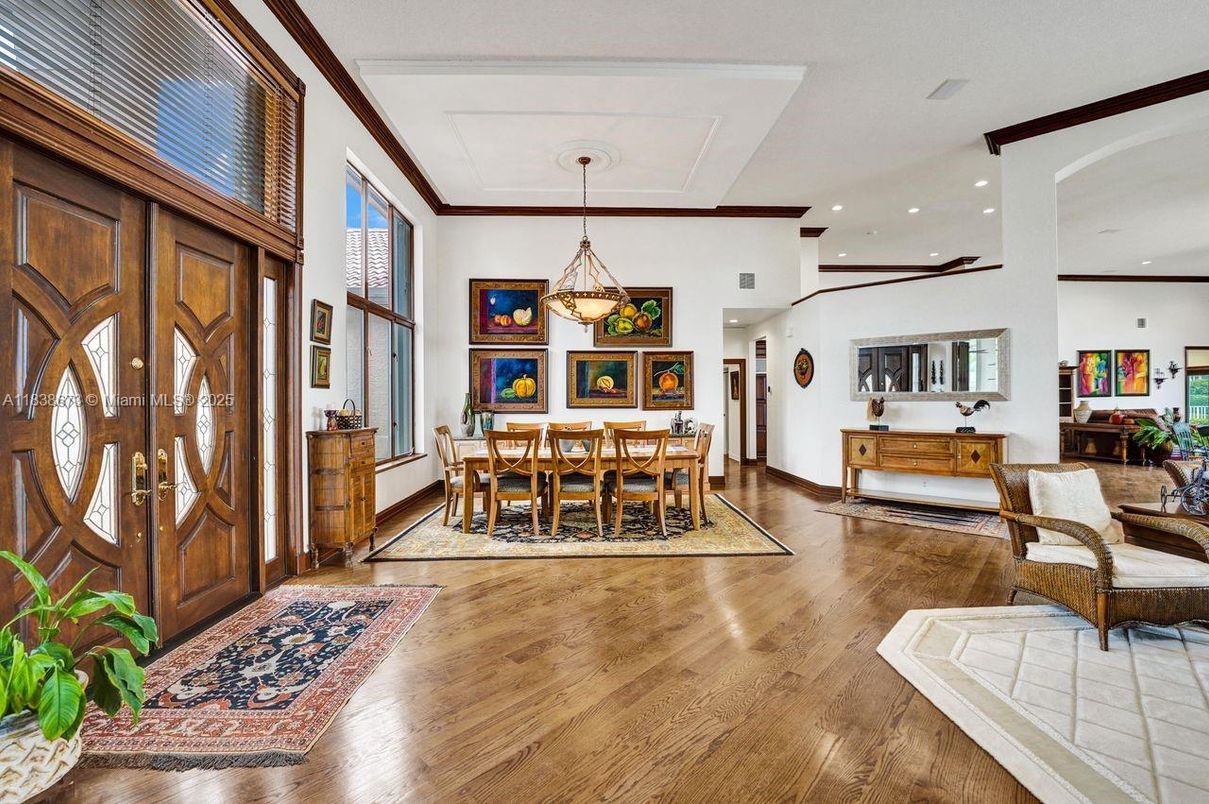 Dining room, Interior, Pendant Lights, Recessed Lighting, Wood Texture Flooring