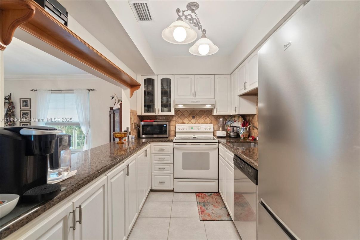 Interior, Kitchen