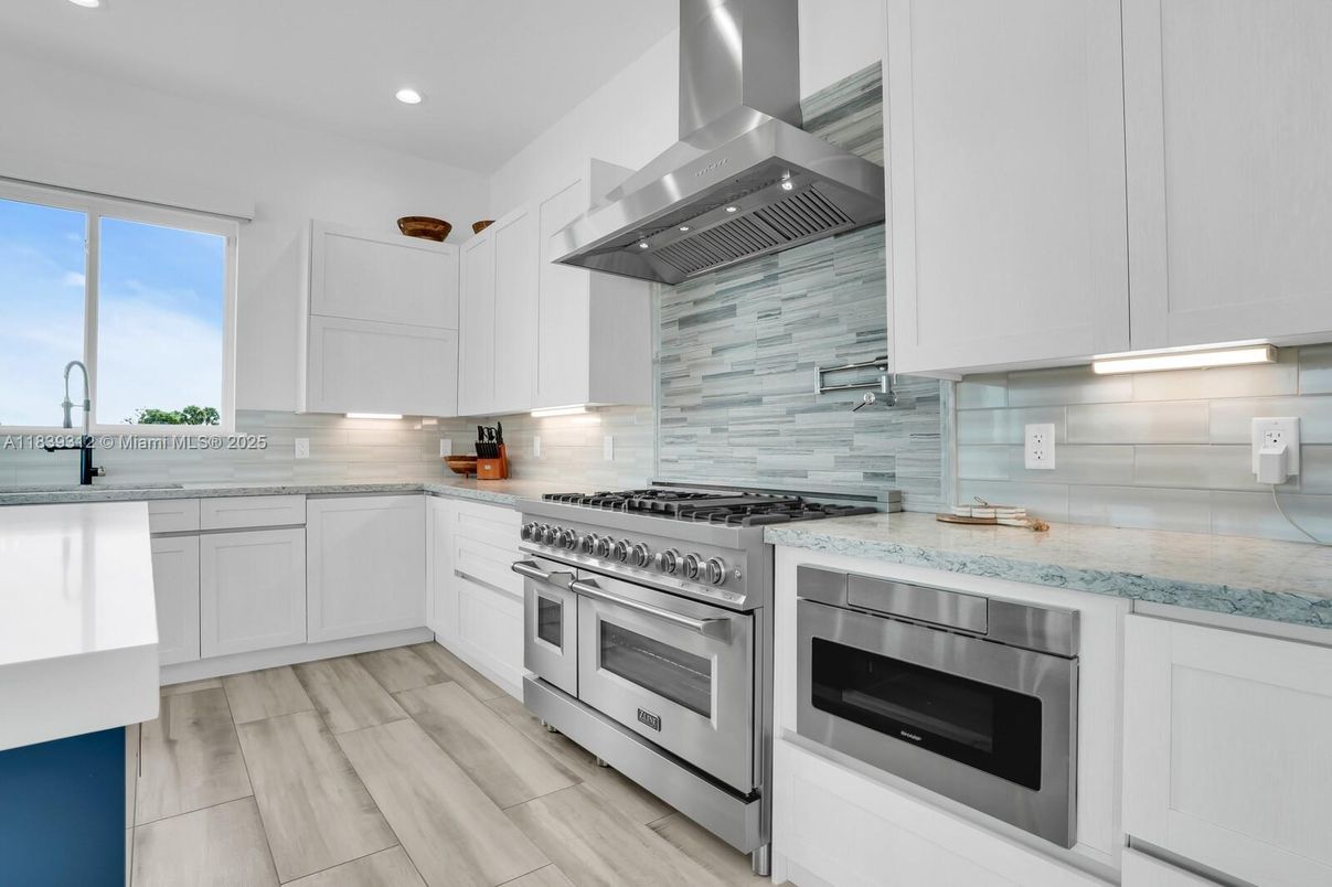 Interior, Kitchen, Recessed Lighting, Stainless Steel Appliances, Wood Texture Flooring