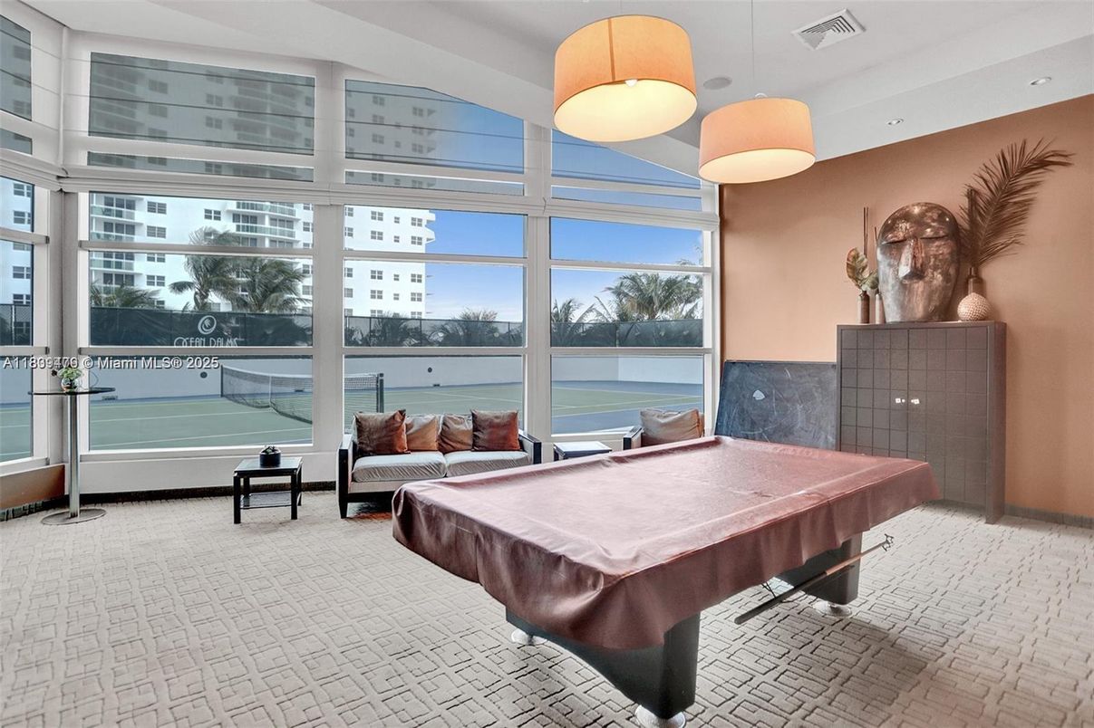 Billiard Table, Game Room, Interior, Pendant Lights, Recessed Lighting, Water