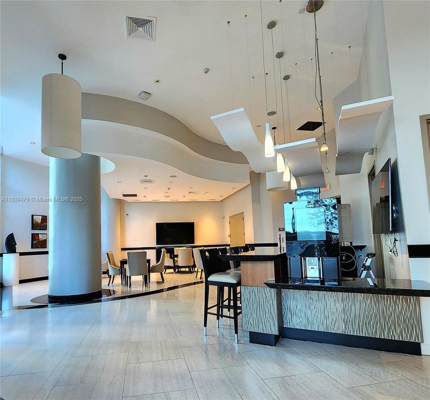 Interior, Pendant Lights, Recessed Lighting