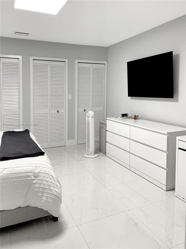 Bedroom, Interior, Marble
