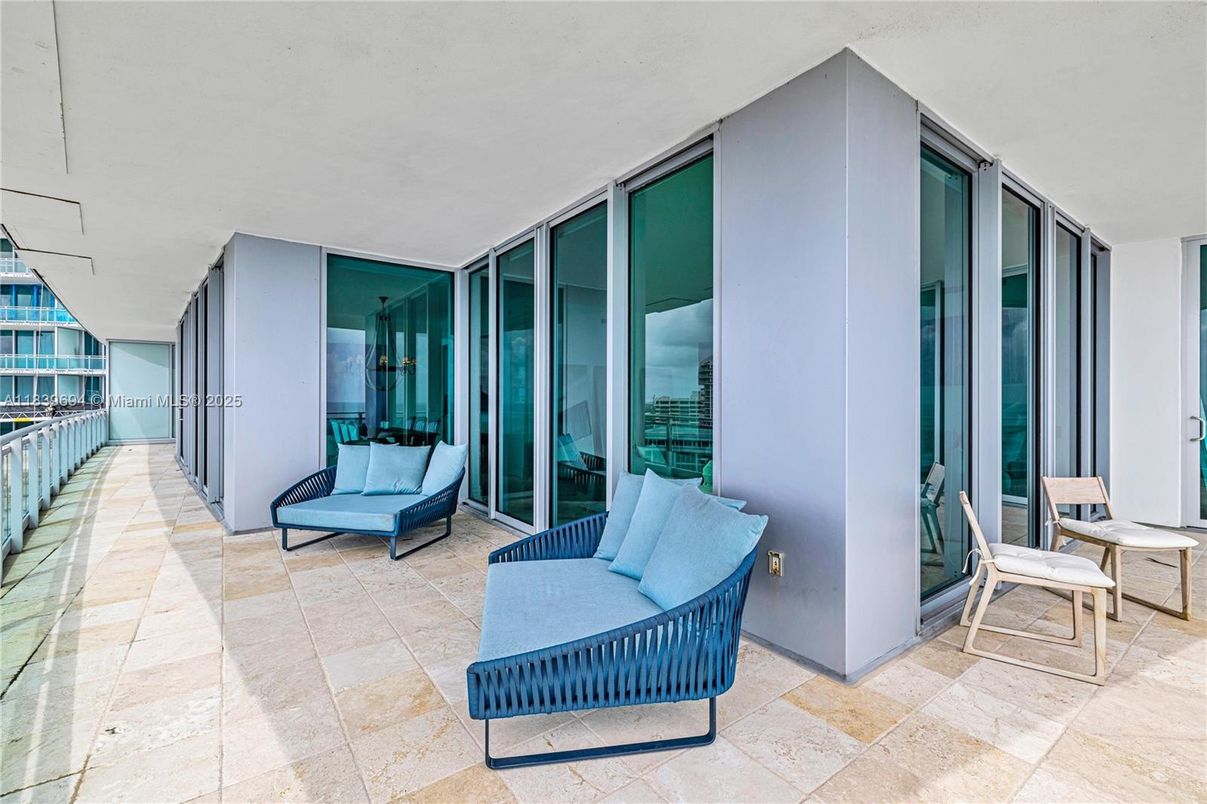 Exterior, Interior, Water