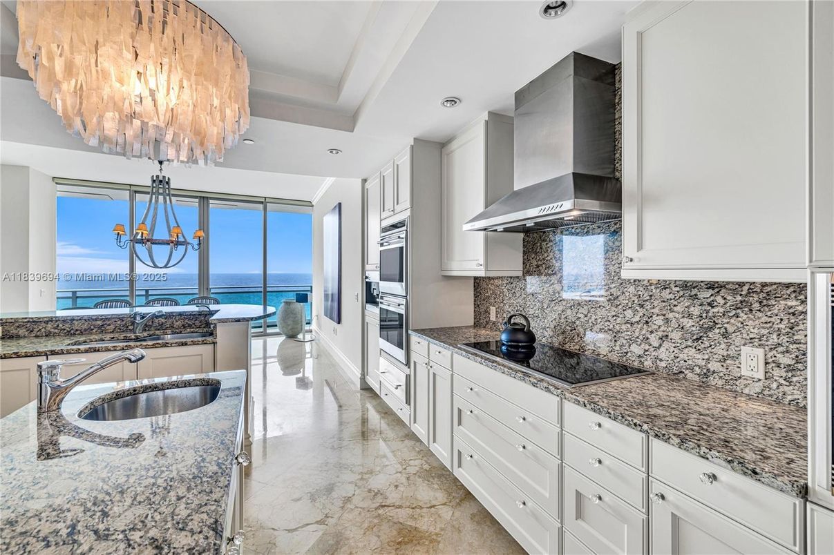 Chandelier, Interior, Kitchen, Recessed Lighting, Stainless Steel Appliances, Water