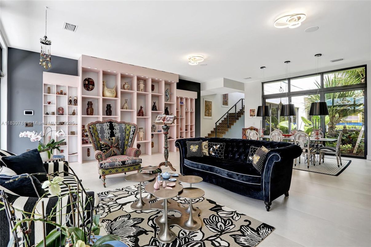 Interior, Living room, Pendant Lights