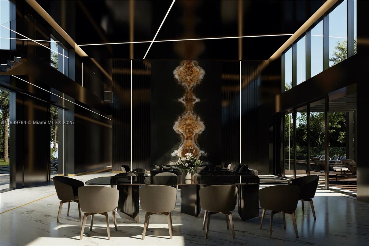 Dining room, Interior