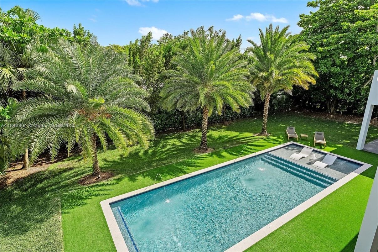 Backyard, Exterior, Pool