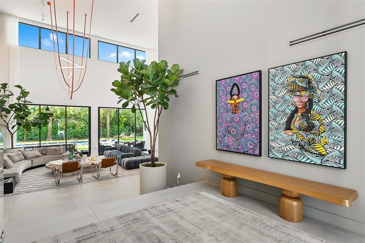 Interior, Living room, Pendant Lights