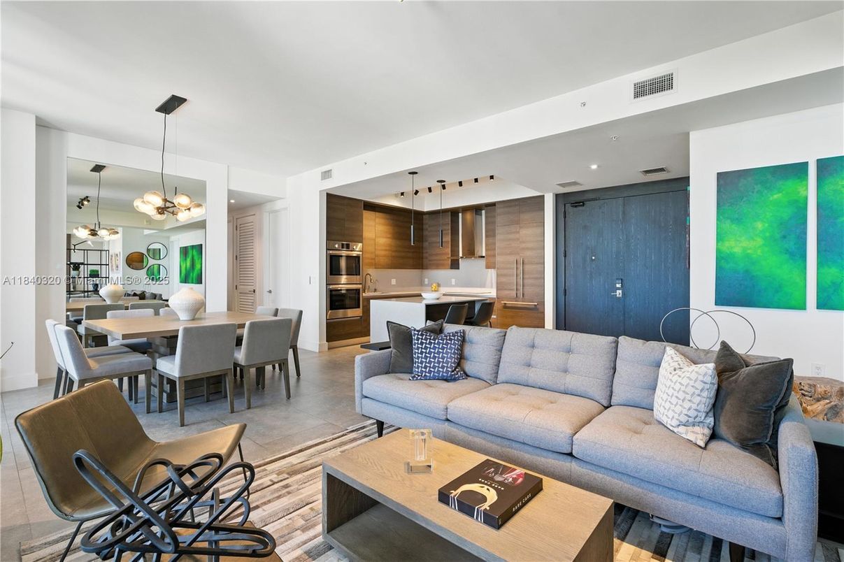 Dining room, Interior, Kitchen, Living room, Pendant Lights, Recessed Lighting, Wood Texture Flooring