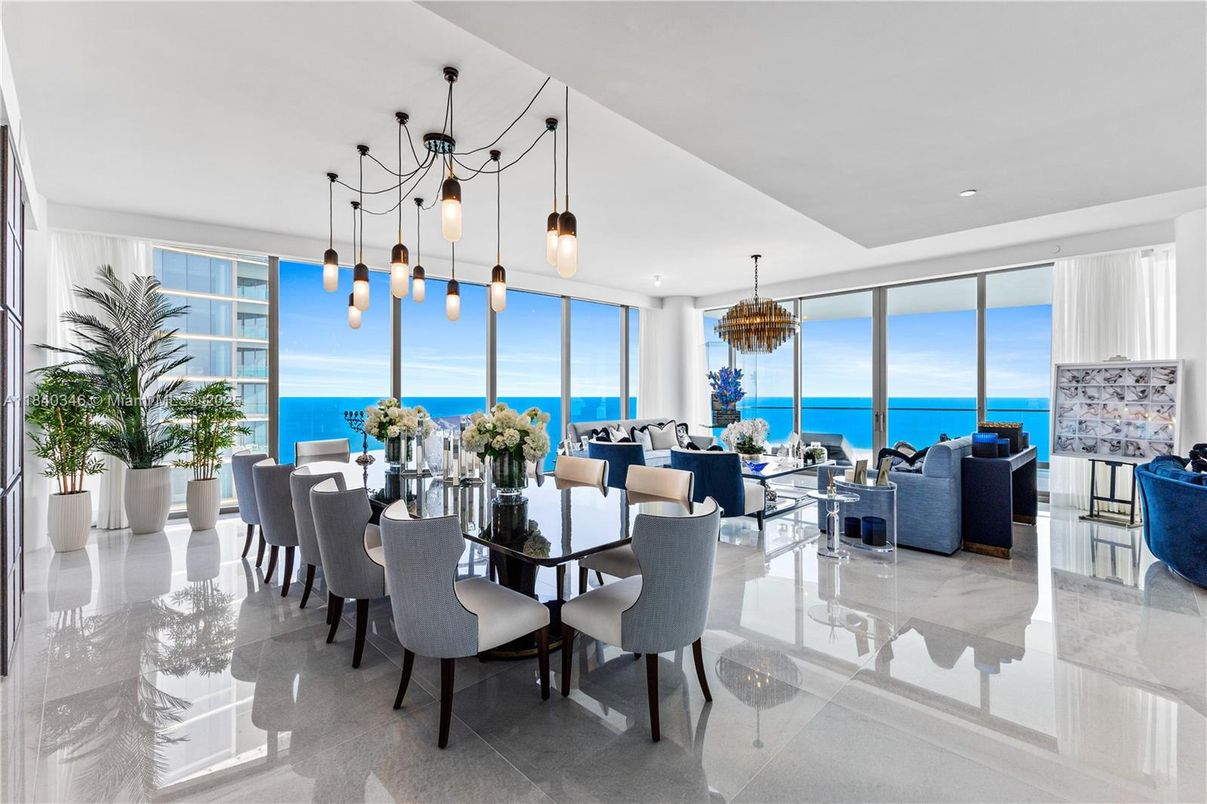 Chandelier, Dining room, Interior, Living room, Pendant Lights, Recessed Lighting, Water