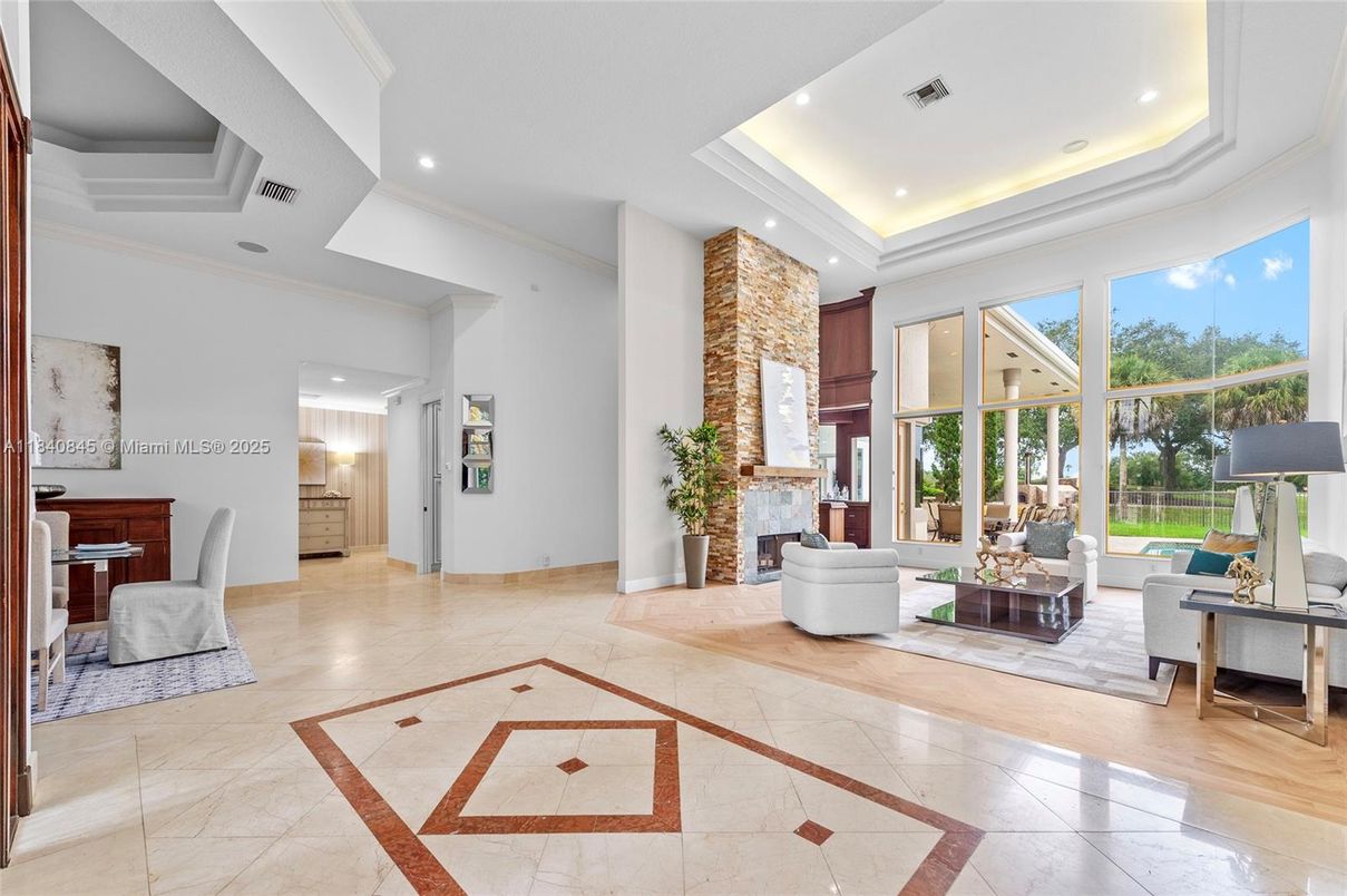 Fireplace, Interior, Living room, Recessed Lighting