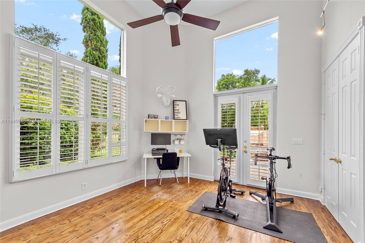 Fitness Equipment, Home Office, Interior, Wood Texture Flooring